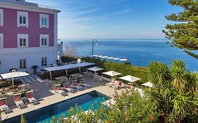 Villa Garden Hotel Sorrento 4*